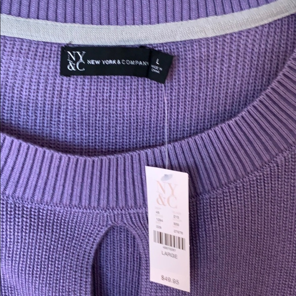 Sweater - Picture 2 of 3